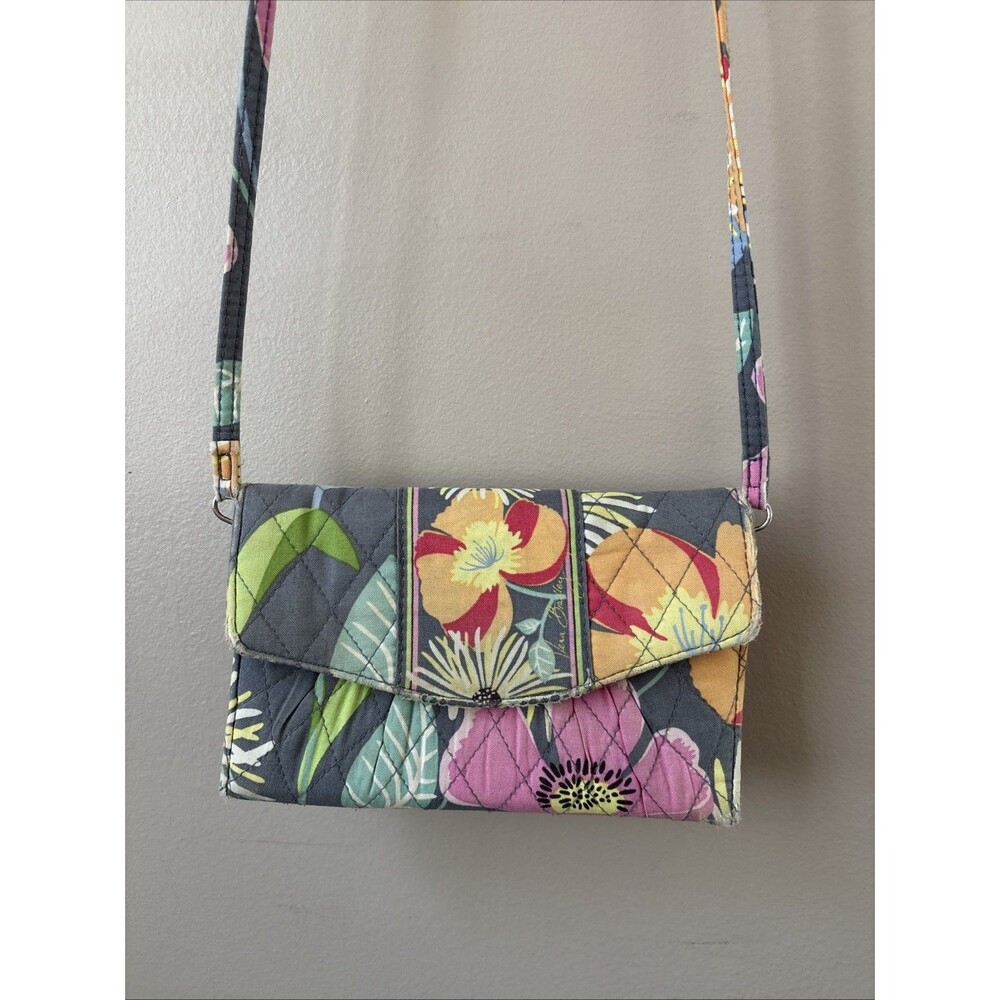 Vera Bradley Quilted Wallet Crossbody Trifold Floral Print Retired Pattern